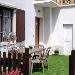  Appartamento Gardaland Home***** Italia